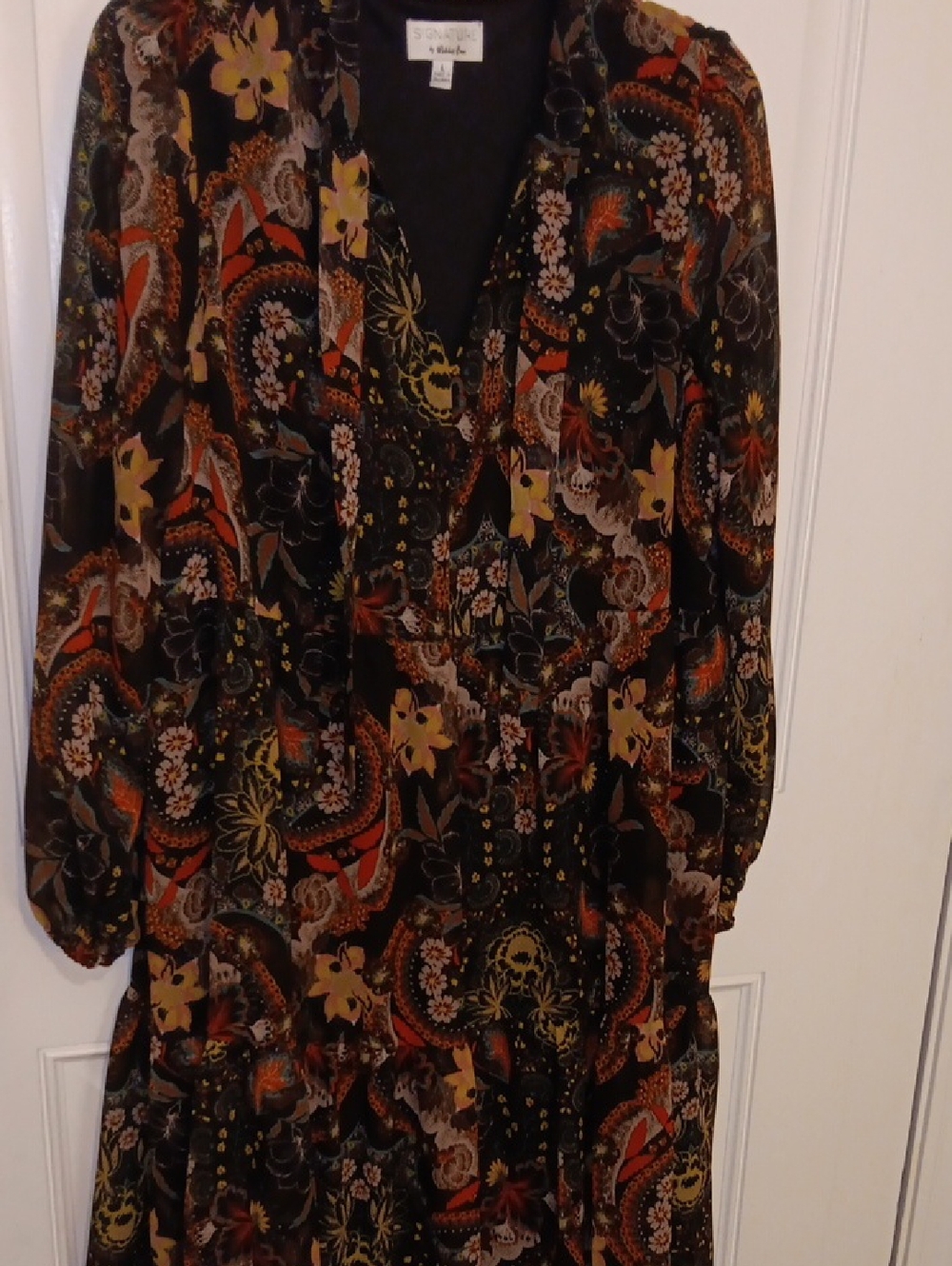Robbie Bee Black Long-Sleeve Paisley Floral Tiered Midi Dress with Autumn Hues